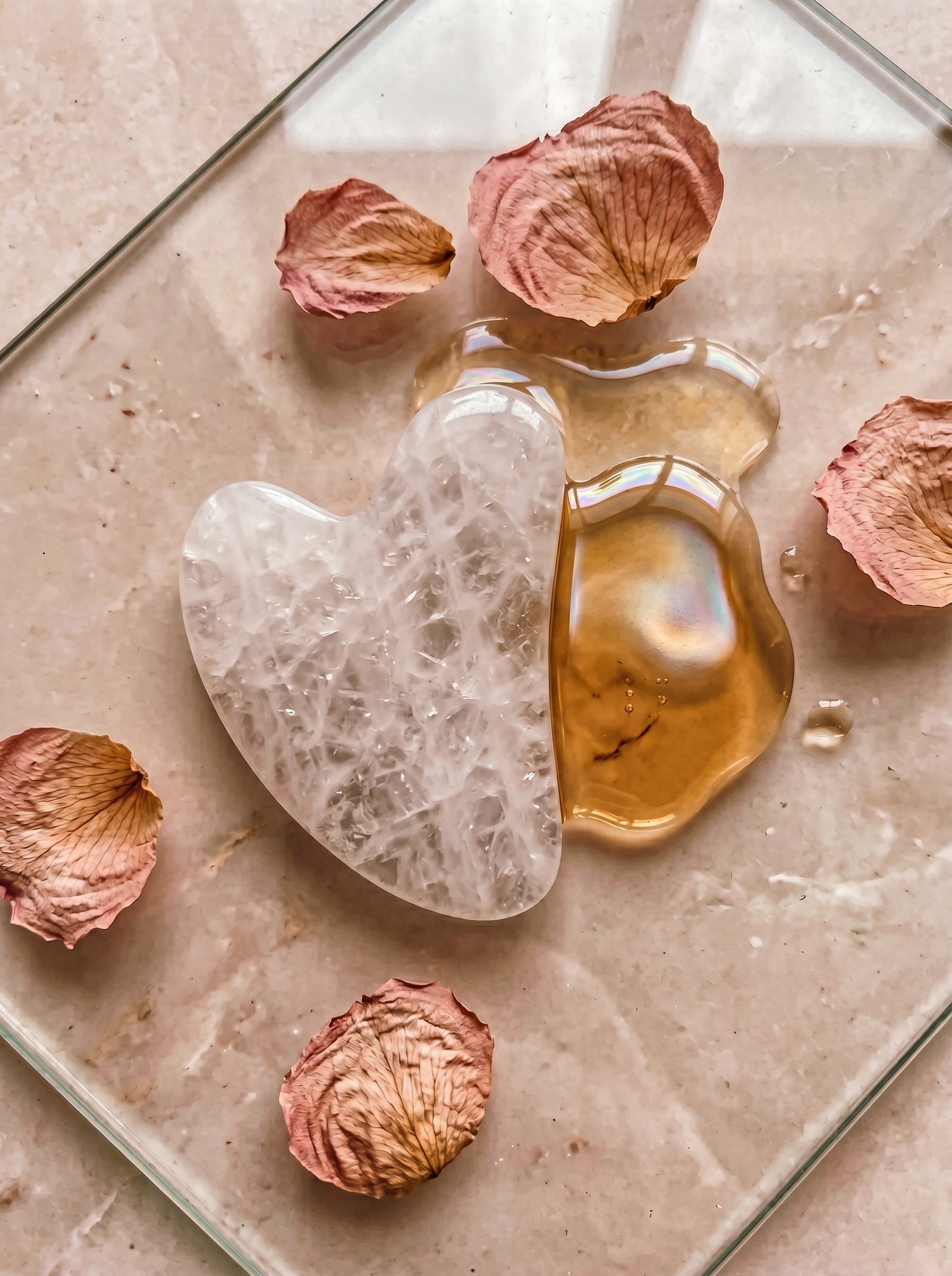Kuvars Kalp Gua Sha — görsel 6